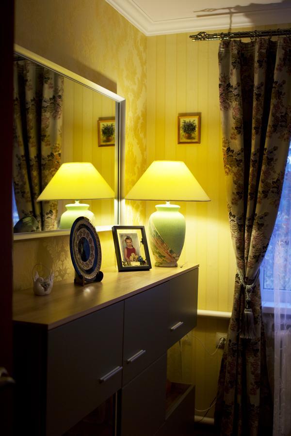 Maison d'hôtes Domik V Lesy à Lyutezh Extérieur photo